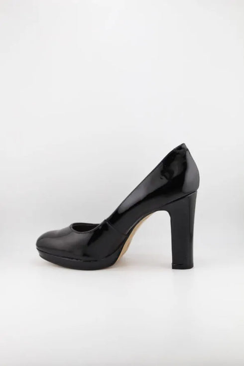 Capelli Rossi Patent Leather Platform Pump Heels